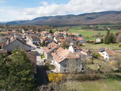 Le Village